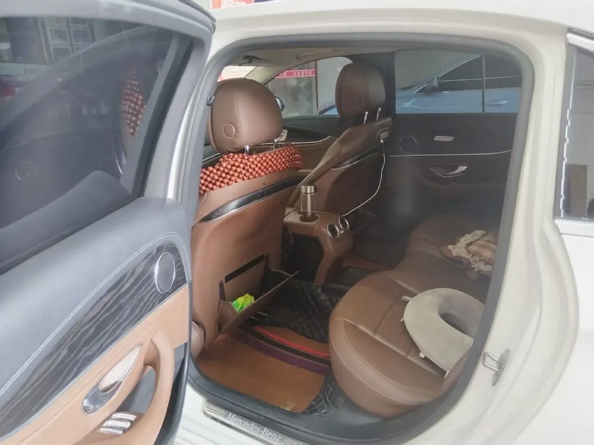 2020 Mercedes-Benz E Class 2.0T 258HP L4 9AT,autocango,china used car exporter,china ev exporter,chinese used car exporter,chinese used ev exporter