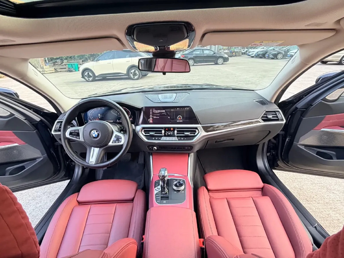 2021 BMW 3 Series 2.0T 184HP L4 8AT,autocango,china used car exporter,china ev exporter,chinese used car exporter,chinese used ev exporter