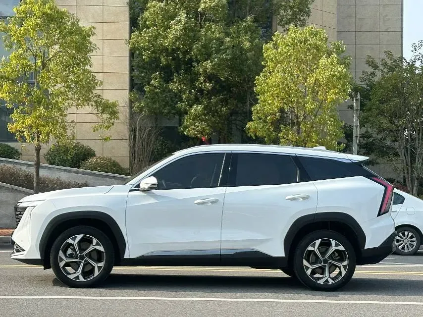 2023 Geely StarRay 2.0T 218HP L4 7DCT,autocango,china used car exporter,china ev exporter,chinese used car exporter,chinese used ev exporter