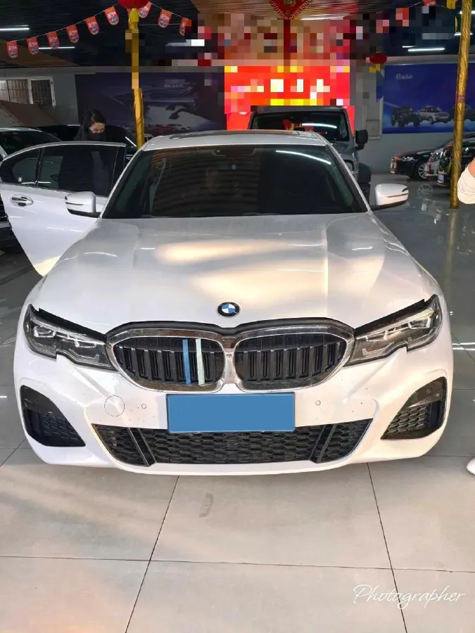 2021 BMW 3 Series 2.0T 156HP L4 8AT,autocango,china used car exporter,china ev exporter,chinese used car exporter,chinese used ev exporter
