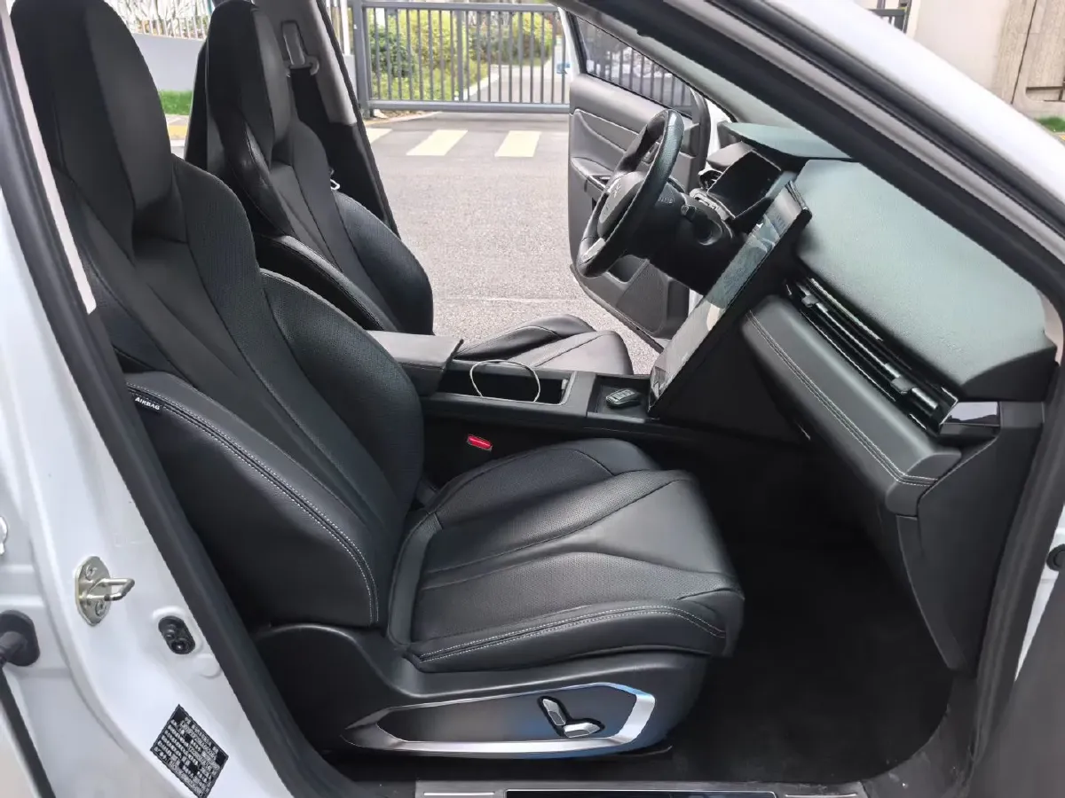 2018 SionGold GM3 BEV 55KWH,autocango,china used car exporter,china ev exporter,chinese used car exporter,chinese used ev exporter