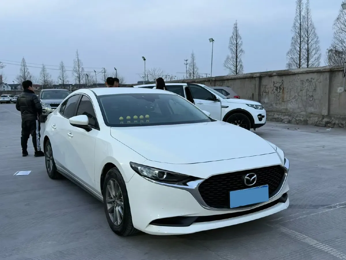 2022 Mazda 3 Axela 2.0L 158HP L4 6AT,autocango,china used car exporter,china ev exporter,chinese used car exporter,chinese used ev exporter