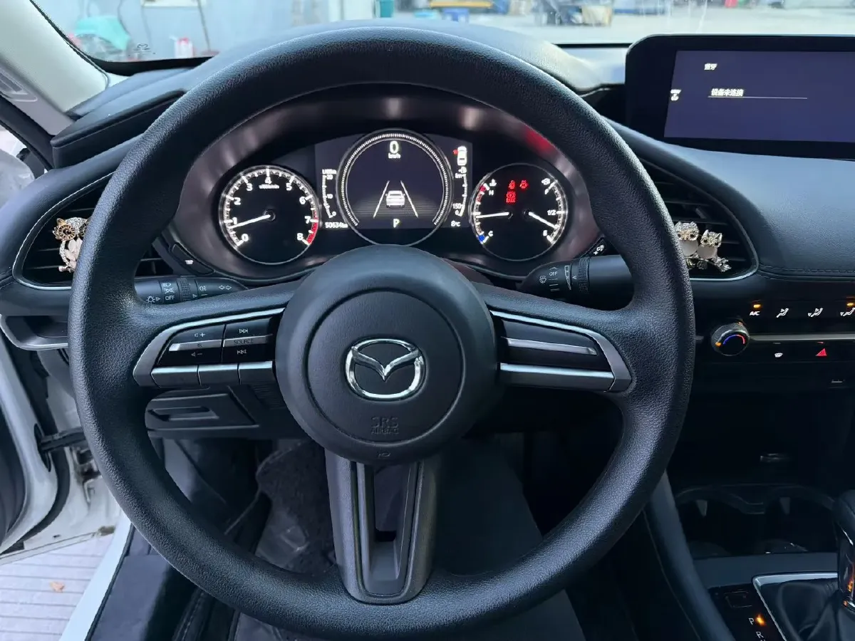 2022 Mazda 3 Axela 2.0L 158HP L4 6AT,autocango,china used car exporter,china ev exporter,chinese used car exporter,chinese used ev exporter