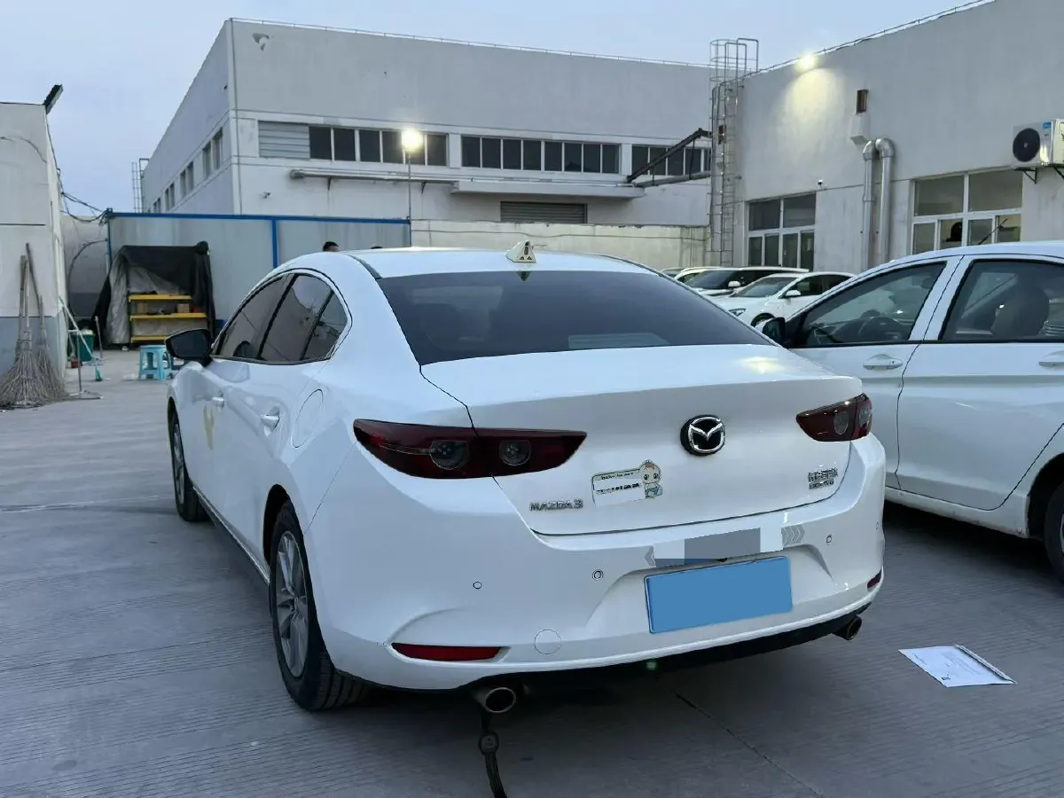2022 Mazda 3 Axela 2.0L 158HP L4 6AT,autocango,china used car exporter,china ev exporter,chinese used car exporter,chinese used ev exporter