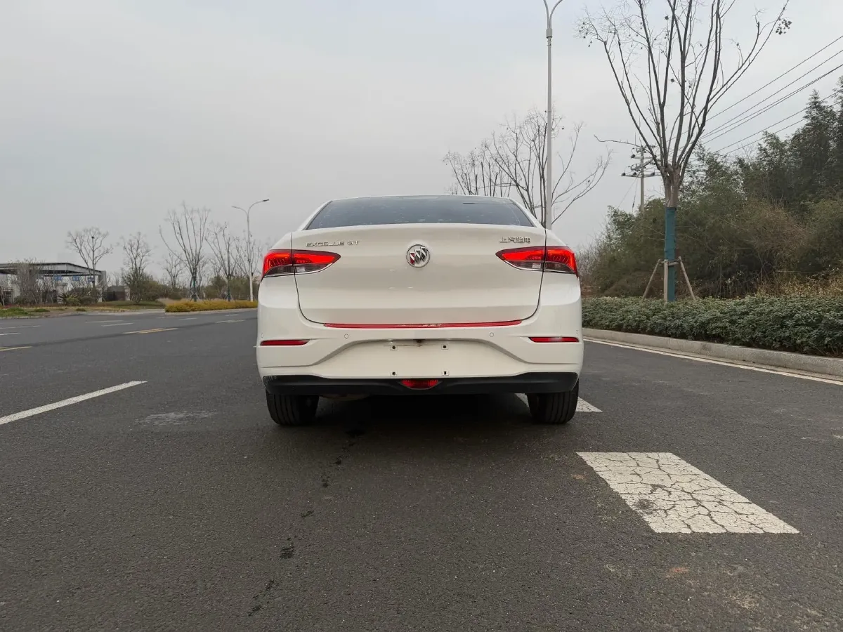 2020 Buick Encore 1.0T 125HP L3 6AT,autocango,china used car exporter,china ev exporter,chinese used car exporter,chinese used ev exporter