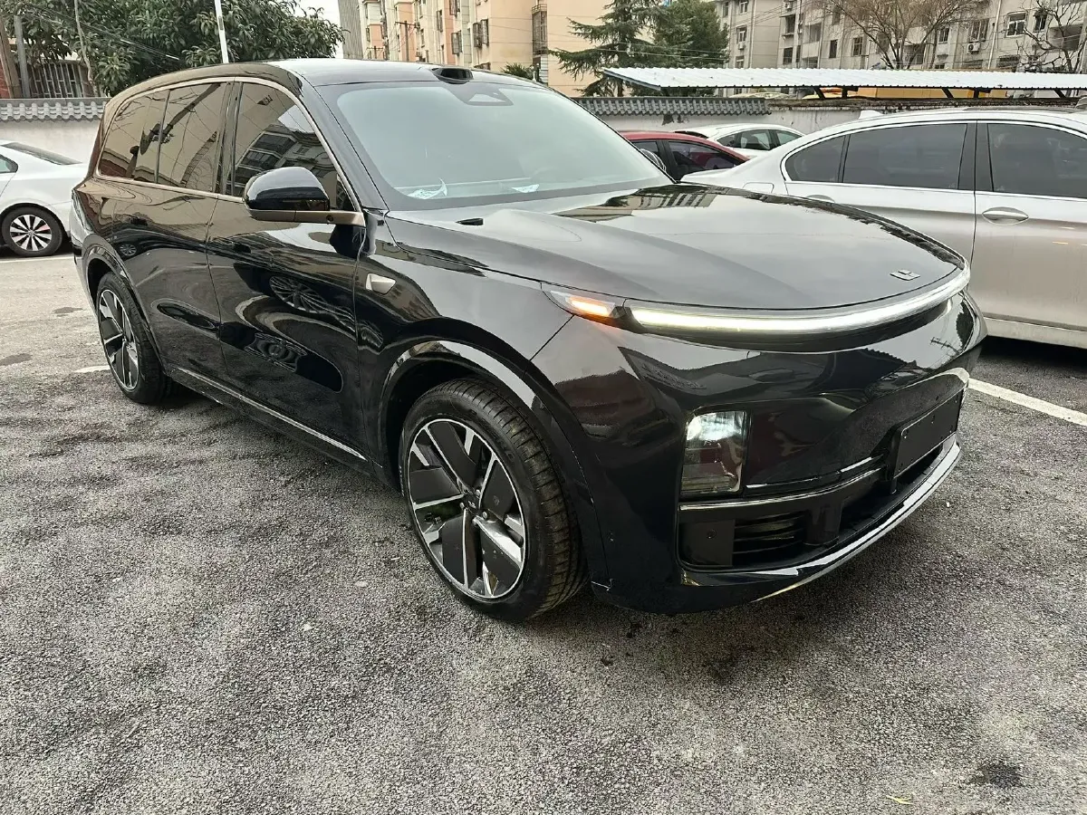 2025 Li L9 Range Extended 154HP REEV,autocango,china used car exporter,china ev exporter,chinese used car exporter,chinese used ev exporter