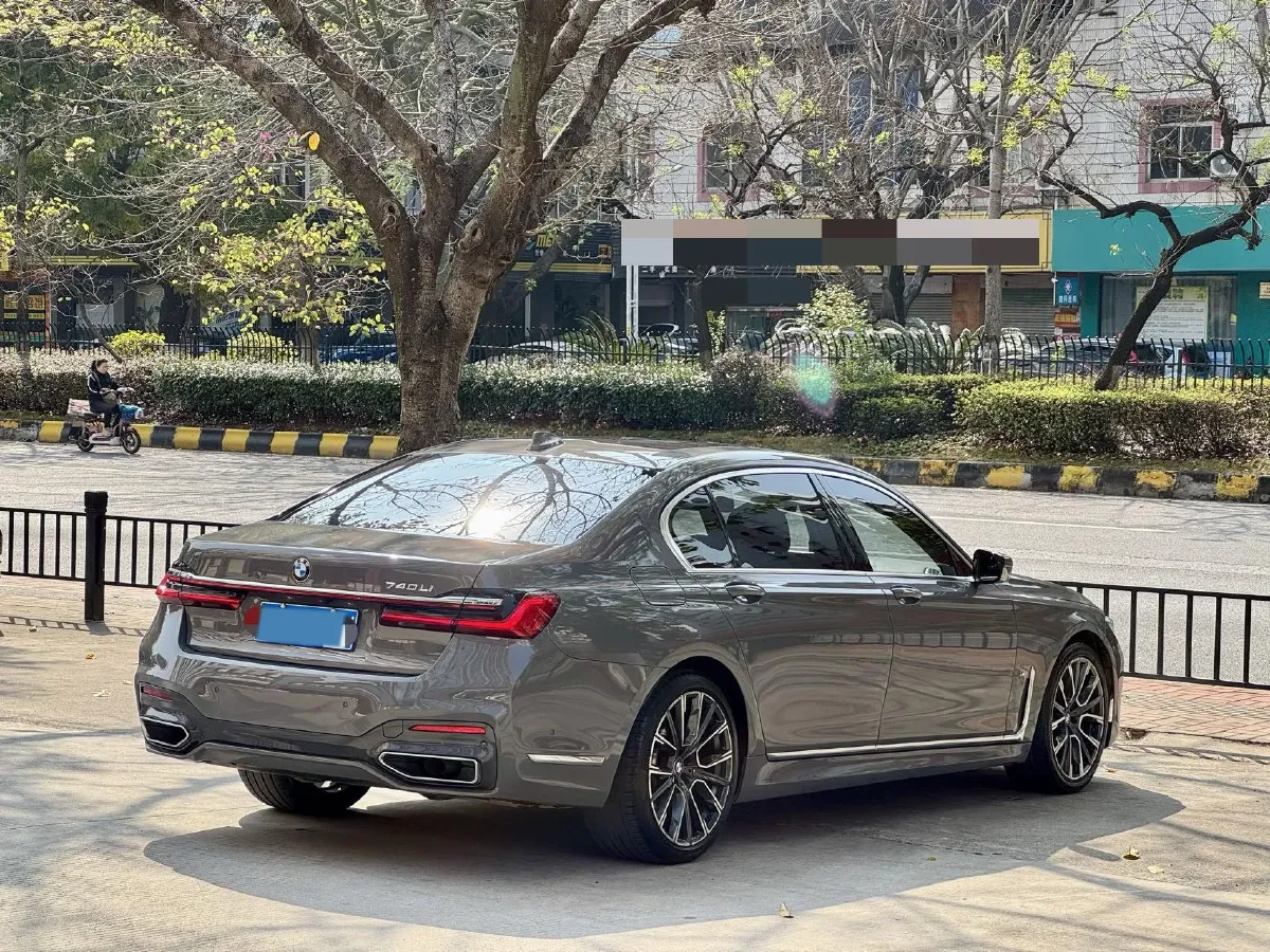 2019 BMW 7 Series 2.0T 265HP L4 8AT,autocango,china used car exporter,china ev exporter,chinese used car exporter,chinese used ev exporter