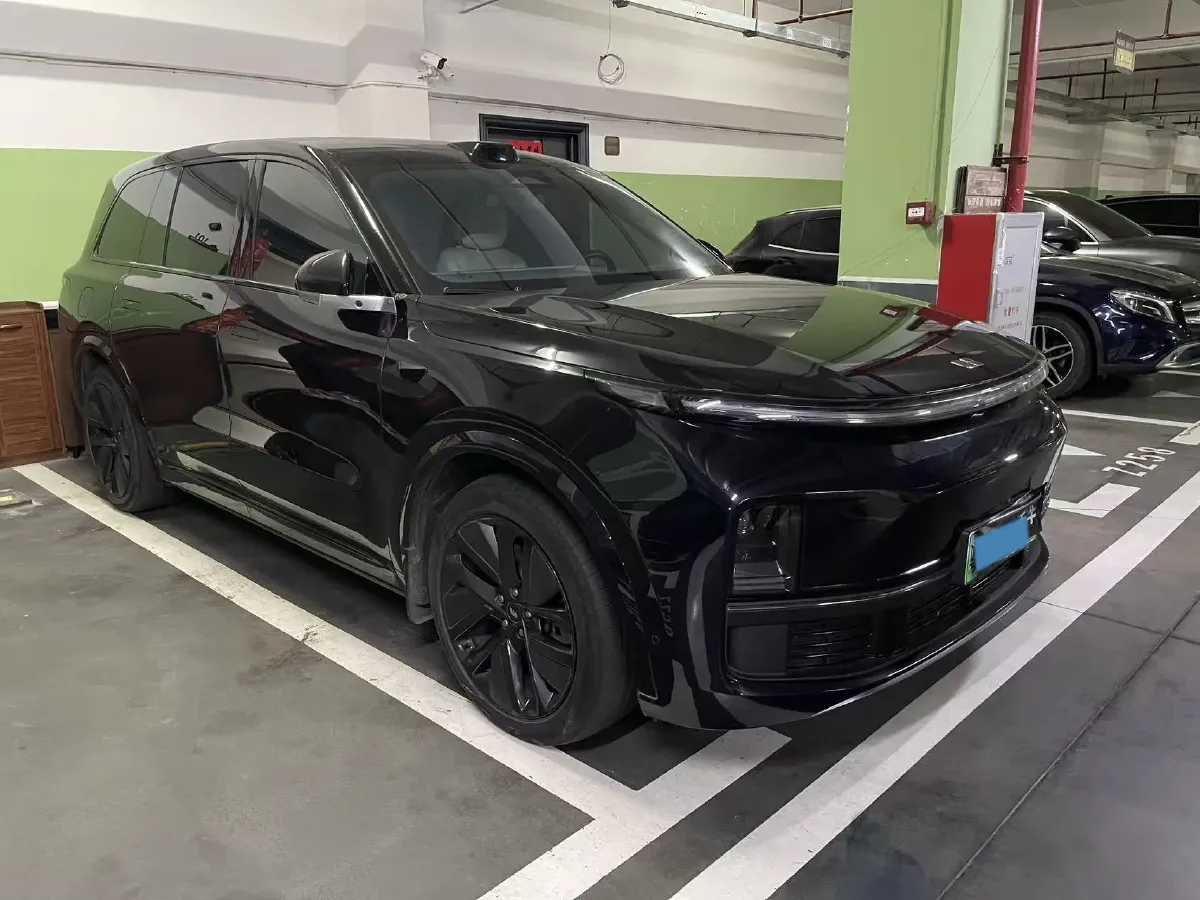 2022 Li L9 Range Extended 154HP REEV 42.6KWH,autocango,china used car exporter,china ev exporter,chinese used car exporter,chinese used ev exporter