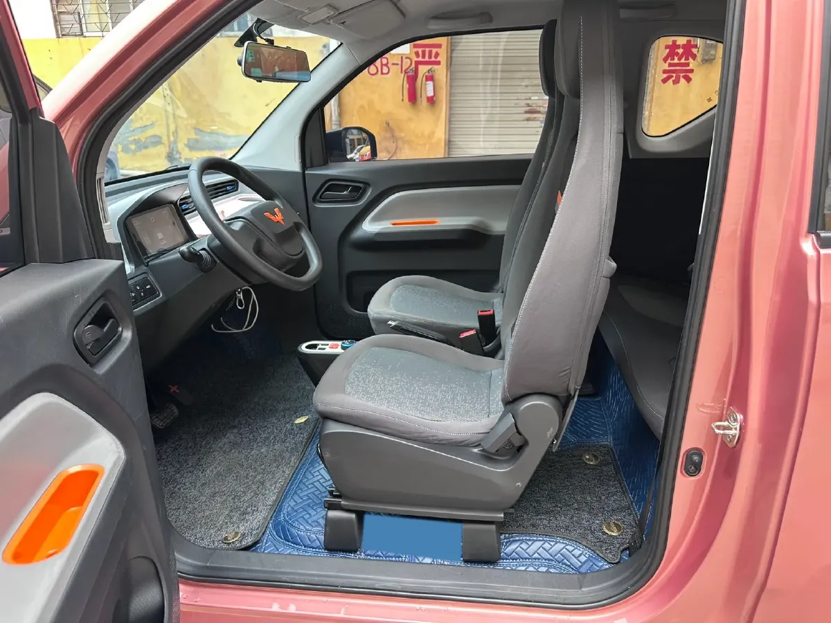 2020 WuLing HongGuang MINI EV BEV 13.8KWH,autocango,china used car exporter,china ev exporter,chinese used car exporter,chinese used ev exporter