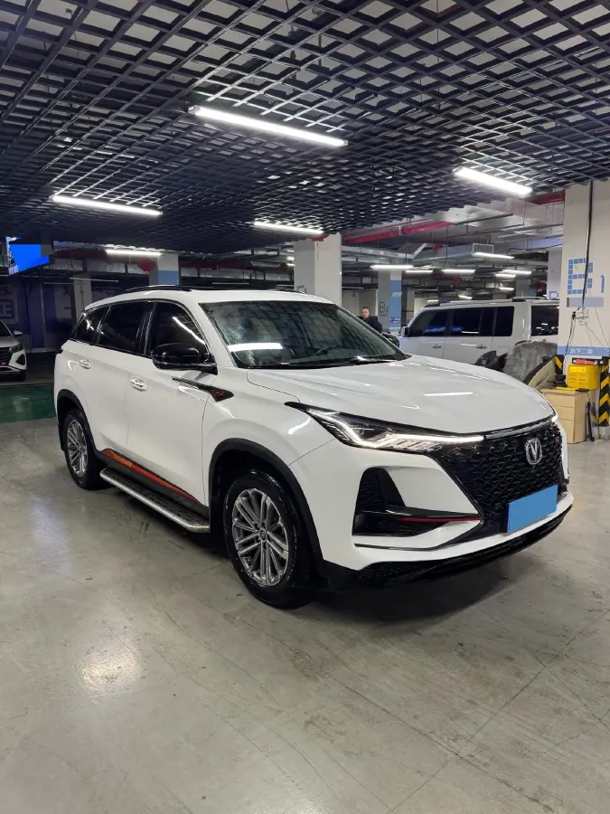 2021 ChangAn CS75 Plus 1.5T 178HP L4 6AT,autocango,china used car exporter,china ev exporter,chinese used car exporter,chinese used ev exporter