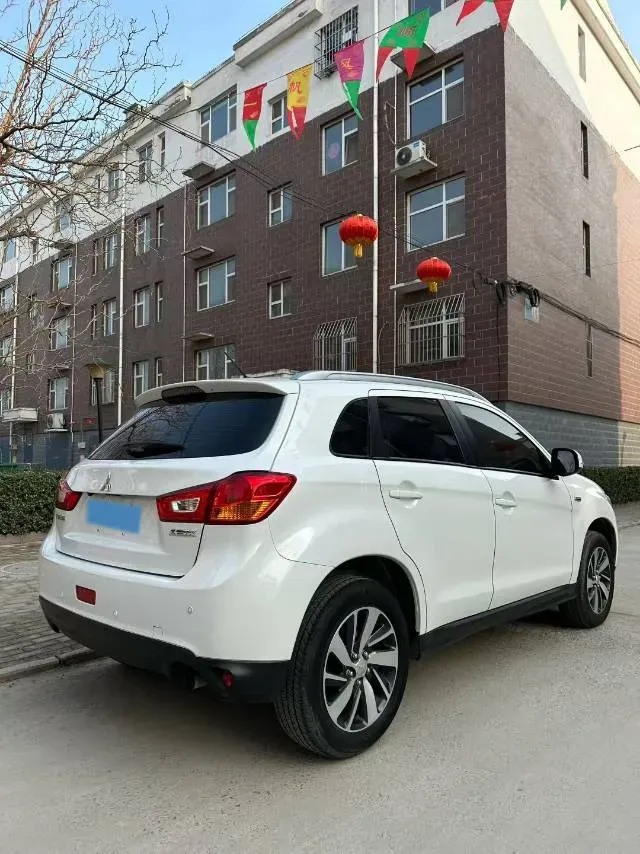 2018 Mitsubishi ASX 1.6L 124HP L4 5MT,autocango,china used car exporter,china ev exporter,chinese used car exporter,chinese used ev exporter