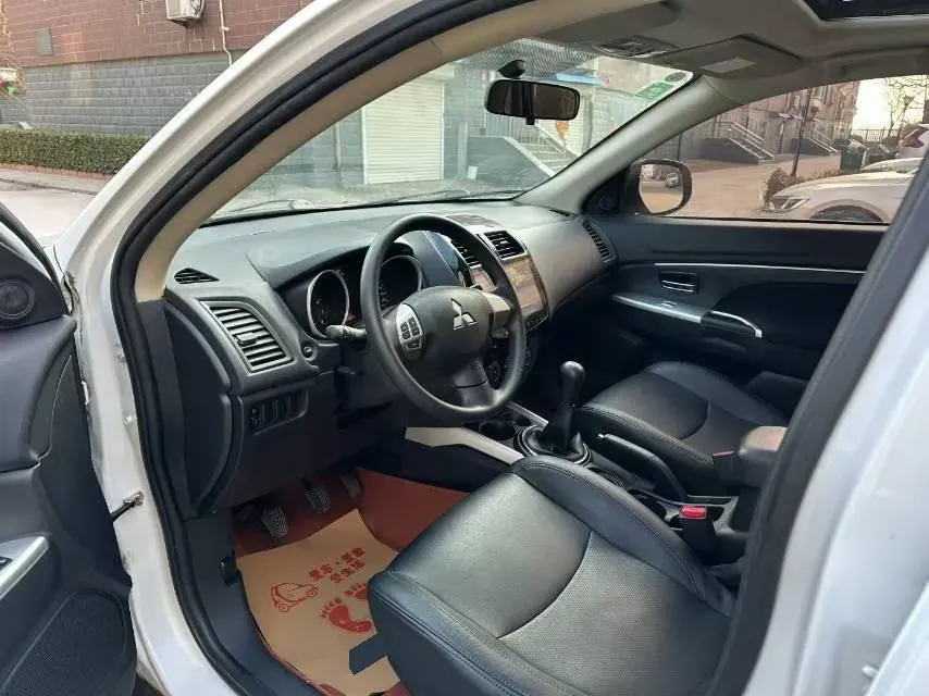 2018 Mitsubishi ASX 1.6L 124HP L4 5MT,autocango,china used car exporter,china ev exporter,chinese used car exporter,chinese used ev exporter