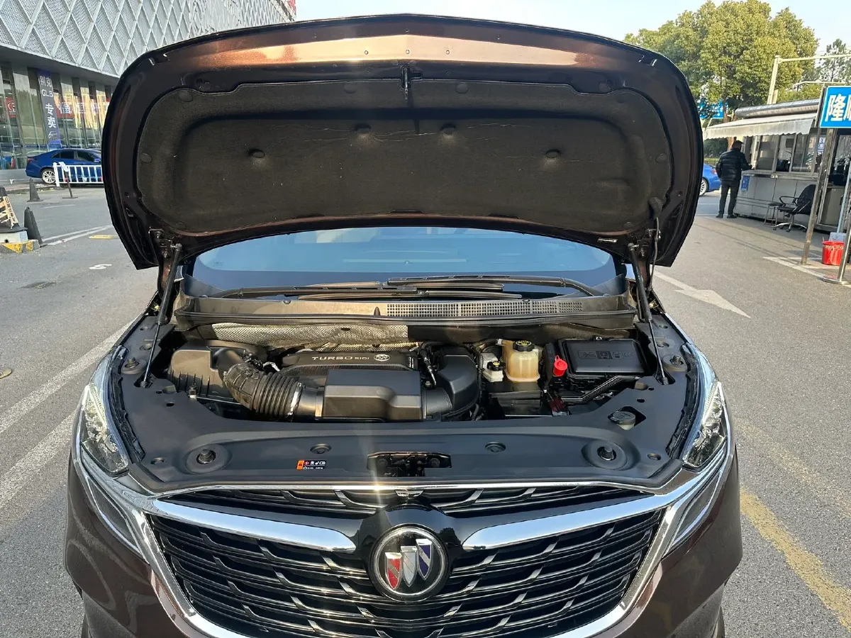 2021 Buick GL8 2.0T 237HP L4 9AT,autocango,china used car exporter,china ev exporter,chinese used car exporter,chinese used ev exporter