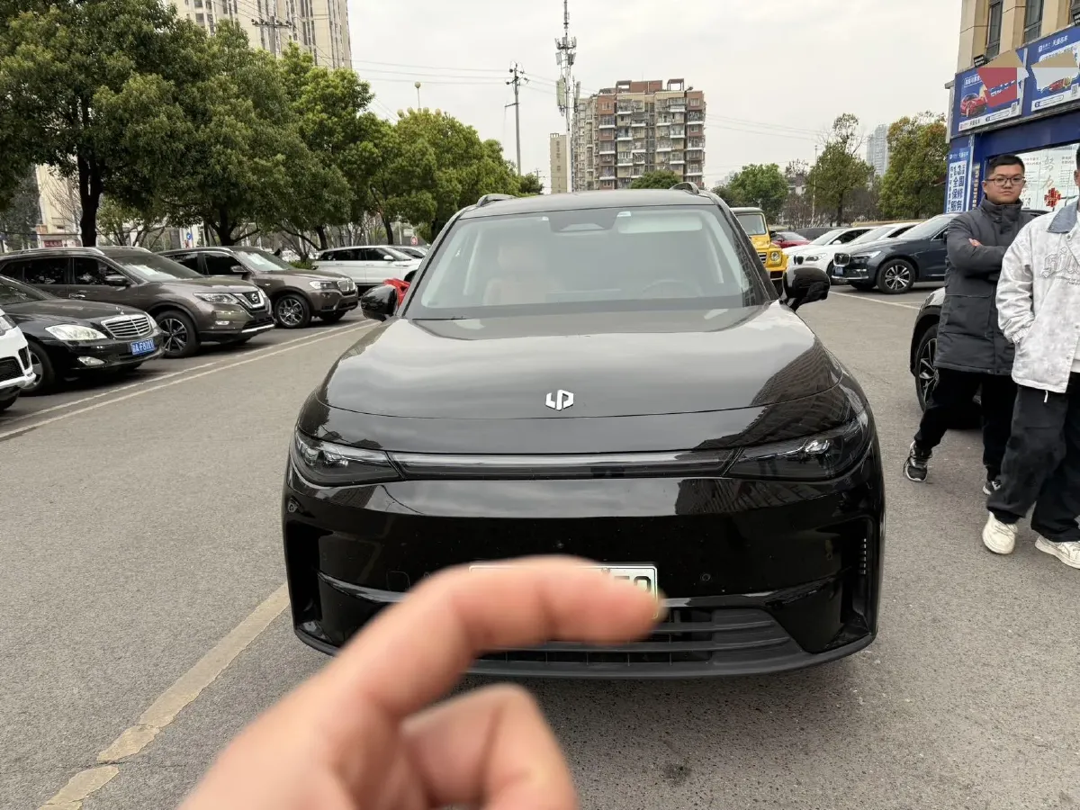 2024 Leapmotor C16 BEV 67.7KWH,autocango,china used car exporter,china ev exporter,chinese used car exporter,chinese used ev exporter