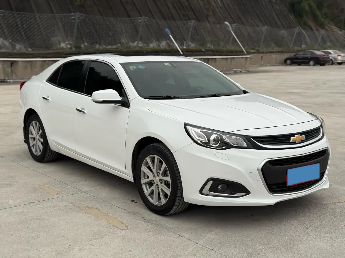2018 Chevrolet Malibu 1.5T 170HP L4 6AT,autocango,china used car exporter,china ev exporter,chinese used car exporter,chinese used ev exporter