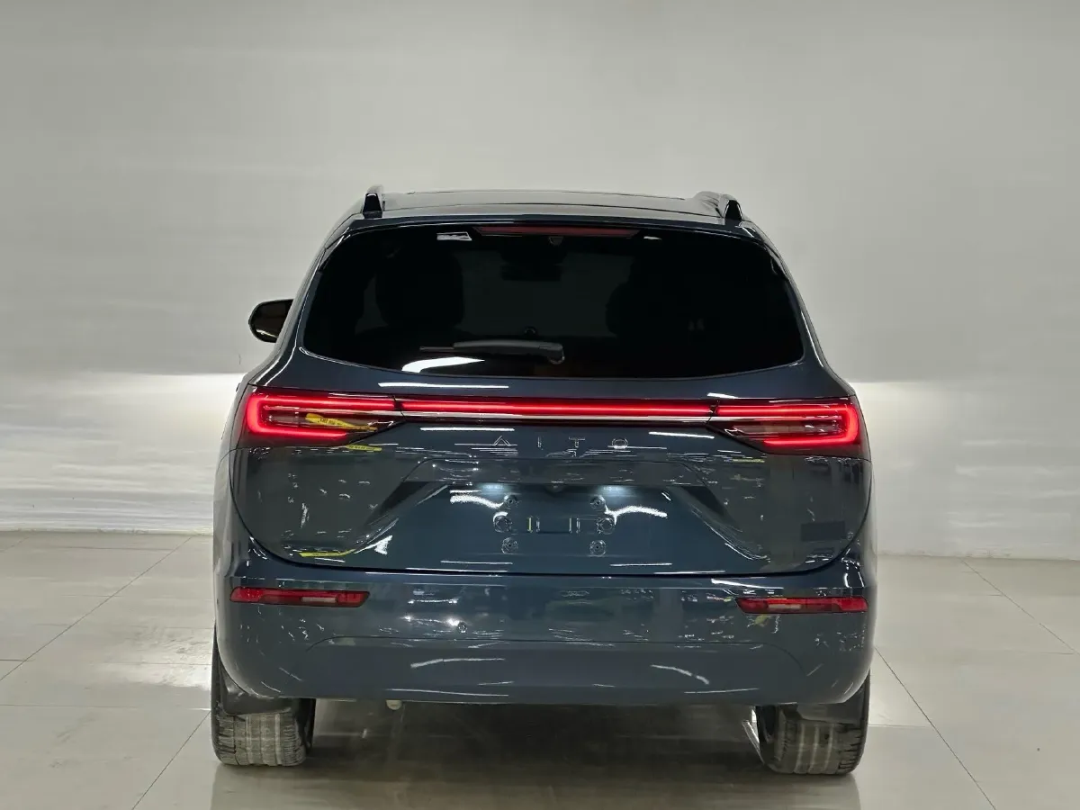 2024 AITO AITO M7 1.5T 152HP L4 REEV 42KWH,autocango,china used car exporter,china ev exporter,chinese used car exporter,chinese used ev exporter