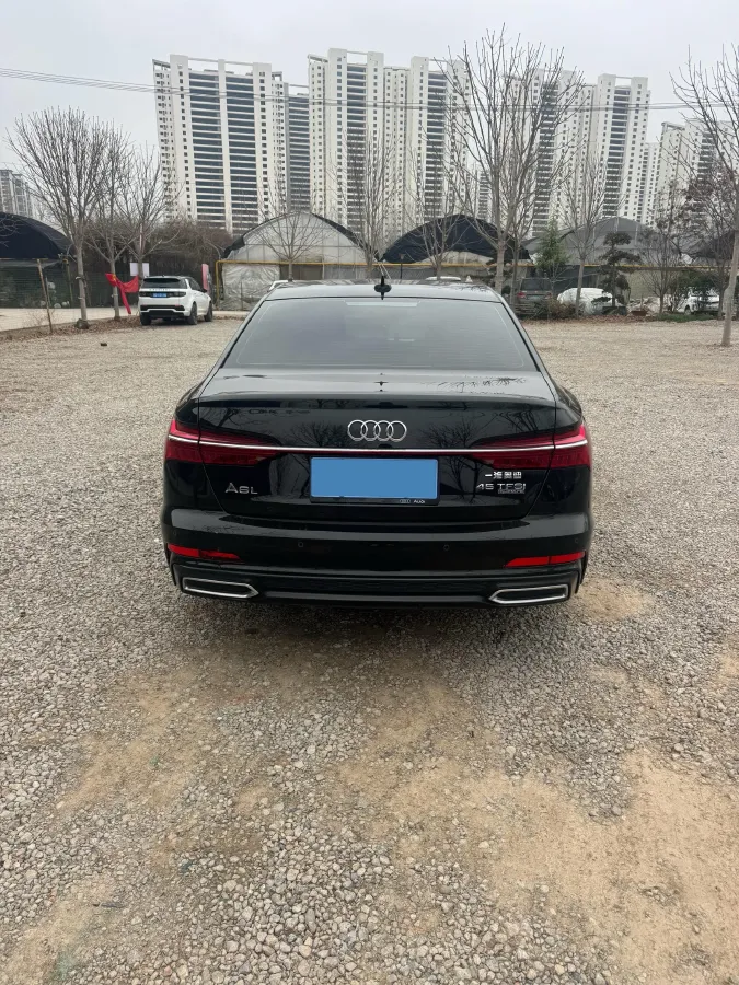 2022 Audi A6L 2.0T 224HP L4 7DCT,autocango,china used car exporter,china ev exporter,chinese used car exporter,chinese used ev exporter