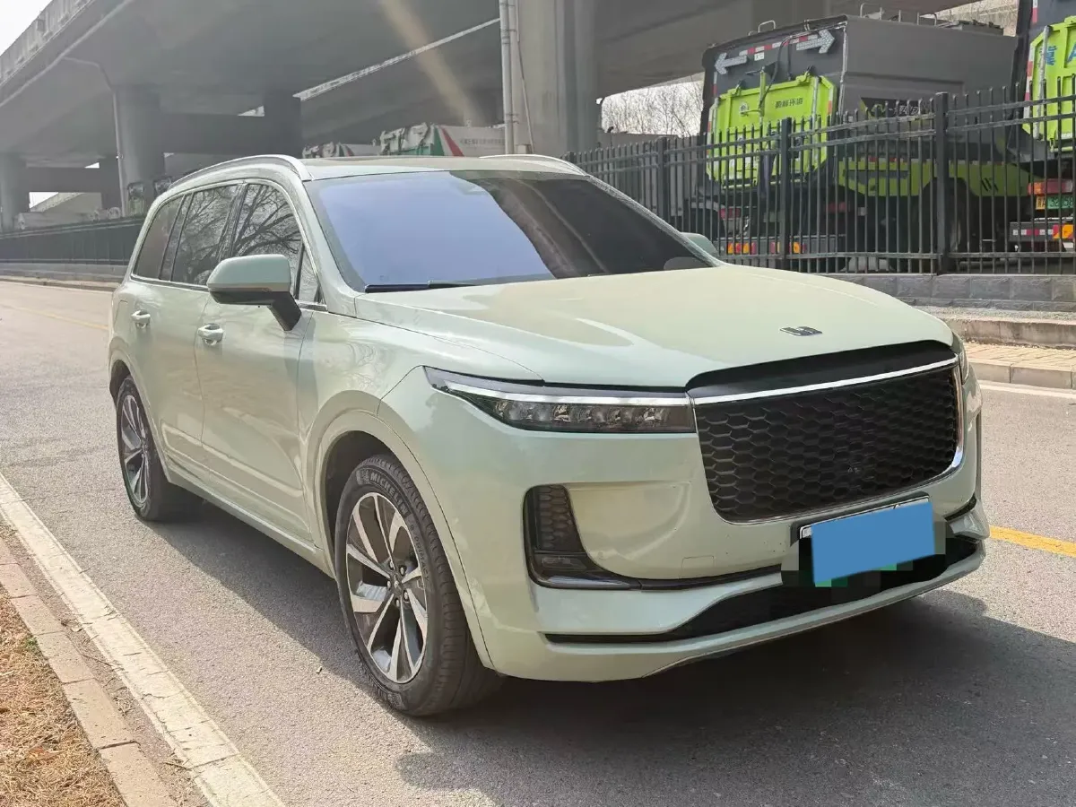 2021 Li ONE Range Extended 131HP REEV 40.5KWH,autocango,china used car exporter,china ev exporter,chinese used car exporter,chinese used ev exporter