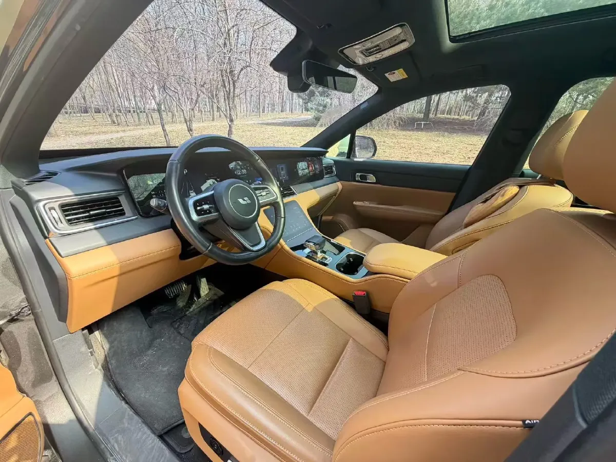 2021 Li ONE Range Extended 131HP REEV 40.5KWH,autocango,china used car exporter,china ev exporter,chinese used car exporter,chinese used ev exporter