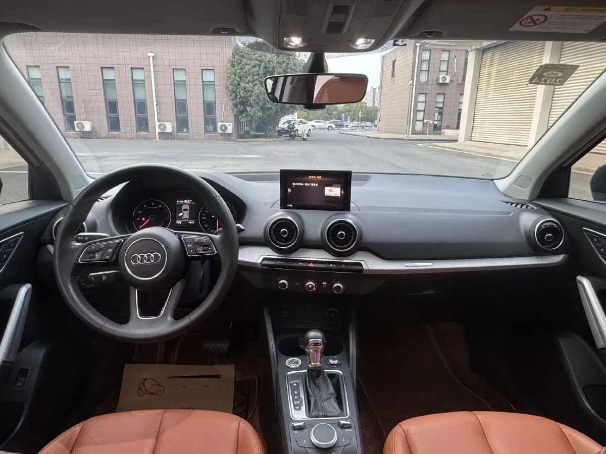 2020 Audi Q2L 1.4T 150HP L4 7DCT,autocango,china used car exporter,china ev exporter,chinese used car exporter,chinese used ev exporter