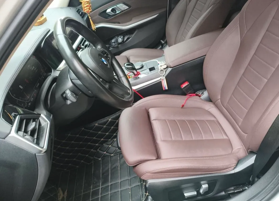 2021 BMW 3 Series 2.0T 184HP L4 8AT,autocango,china used car exporter,china ev exporter,chinese used car exporter,chinese used ev exporter