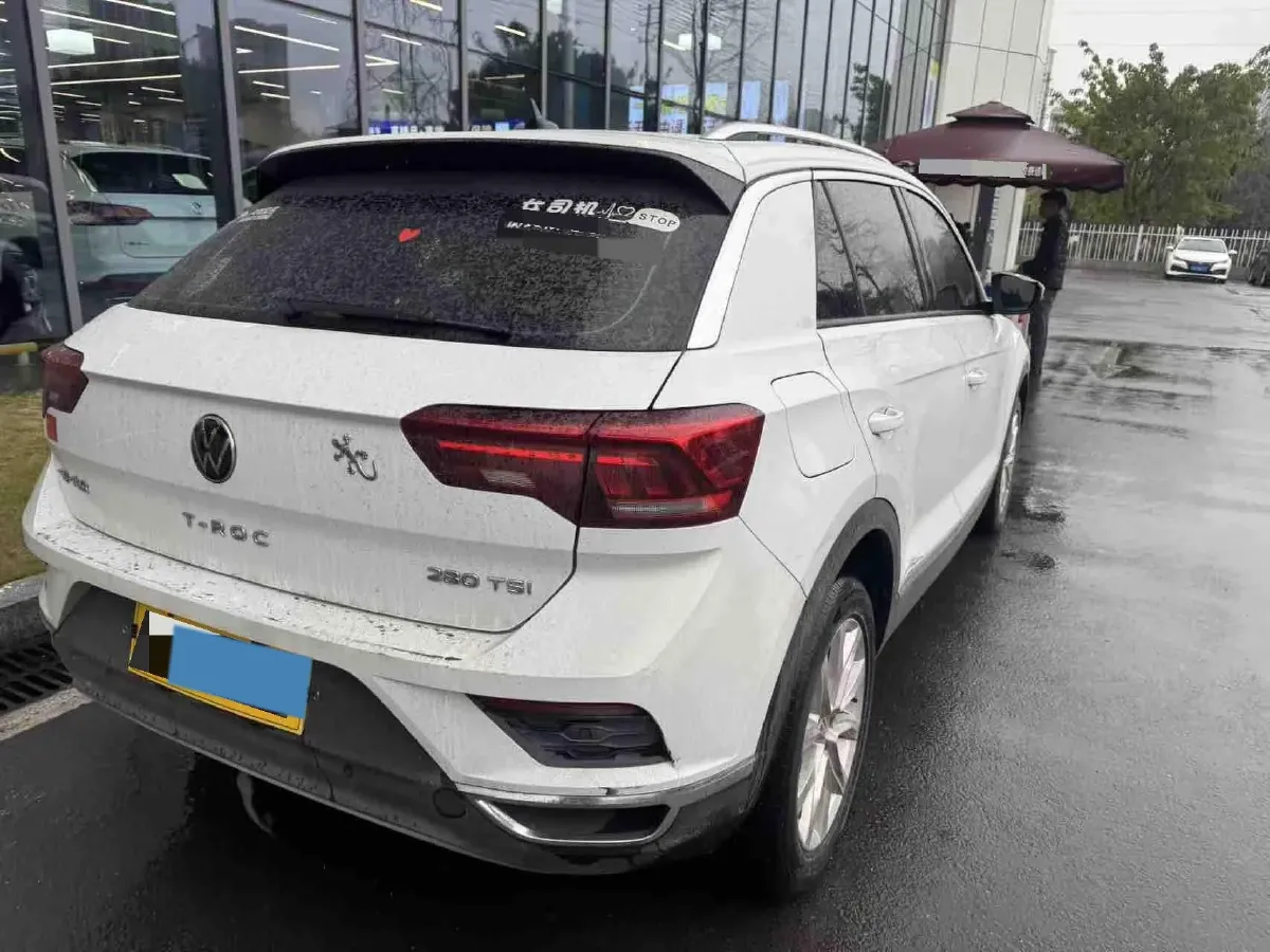 2021 Volkswagen T-Roc 1.4T 150HP L4 7DCT,autocango,china used car exporter,china ev exporter,chinese used car exporter,chinese used ev exporter