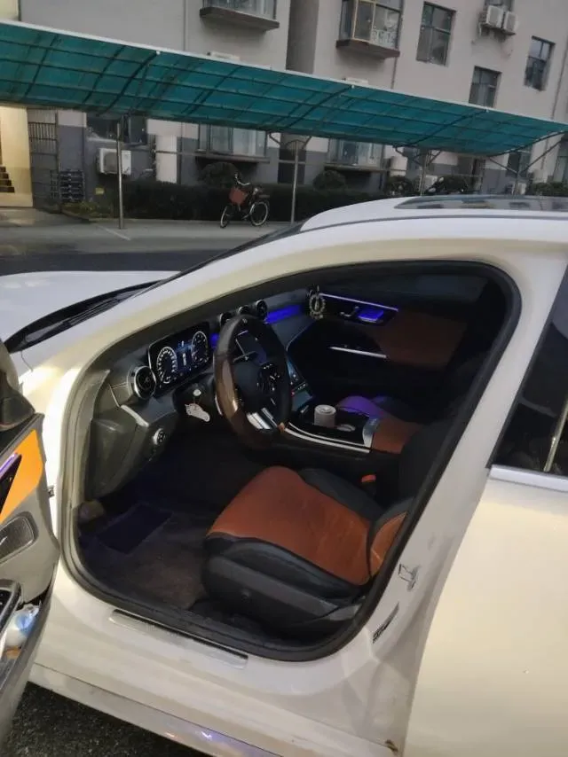 2022 Mercedes-Benz C Class 1.5T 170HP L4 9AT,autocango,china used car exporter,china ev exporter,chinese used car exporter,chinese used ev exporter