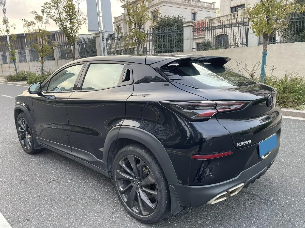 2020 ChangAn UNI-T 1.5T 180HP L4 7DCT,autocango,china used car exporter,china ev exporter,chinese used car exporter,chinese used ev exporter