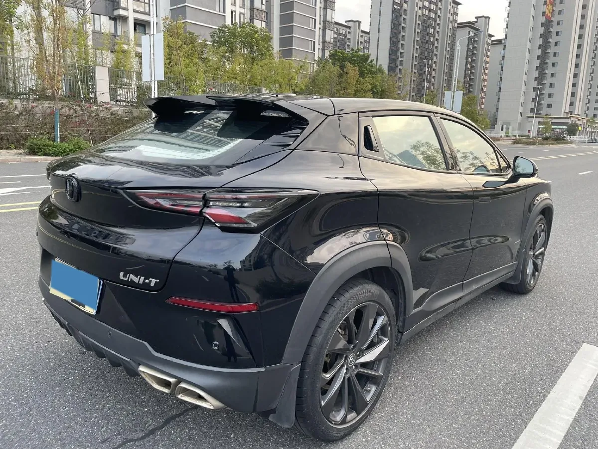 2020 ChangAn UNI-T 1.5T 180HP L4 7DCT,autocango,china used car exporter,china ev exporter,chinese used car exporter,chinese used ev exporter