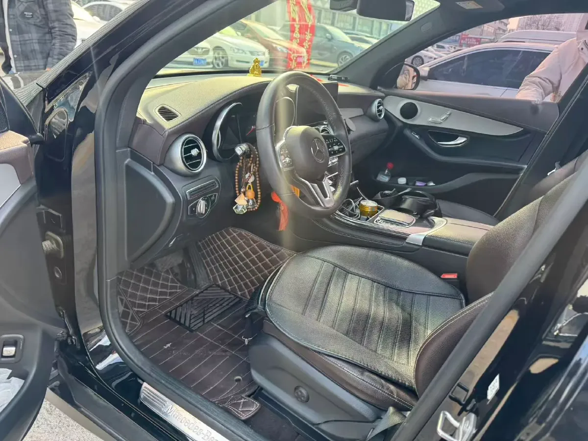 2020 Mercedes-Benz GLC Class 2.0T 197HP L4 9AT,autocango,china used car exporter,china ev exporter,chinese used car exporter,chinese used ev exporter