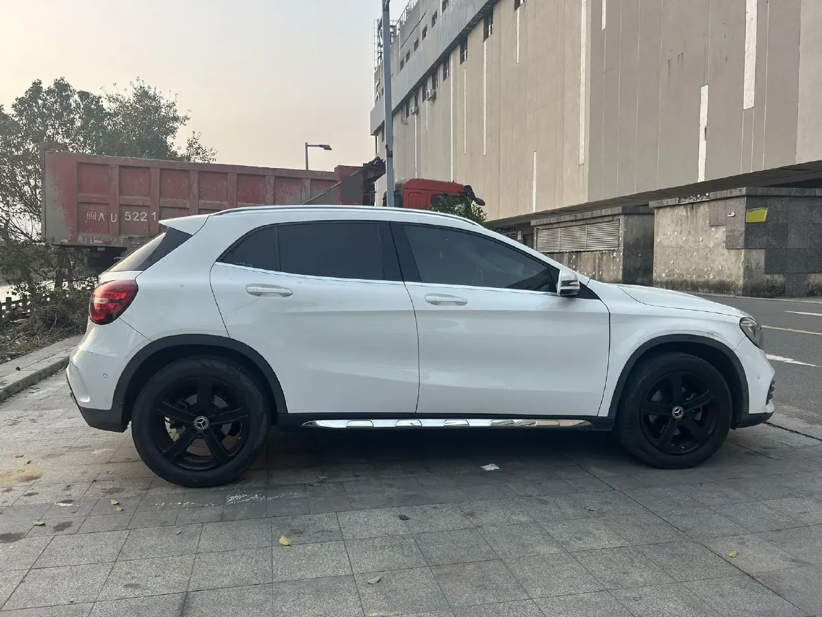 2019 Mercedes-Benz GLA Class 1.6T 156HP L4 7DCT,autocango,china used car exporter,china ev exporter,chinese used car exporter,chinese used ev exporter