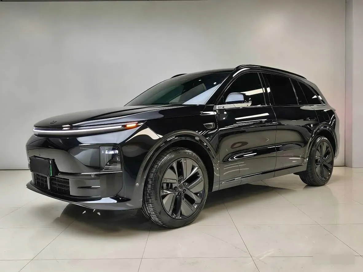 2024 Li L6 Range Extended 154HP L4 REEV 36.8KWH,autocango,china used car exporter,china ev exporter,chinese used car exporter,chinese used ev exporter