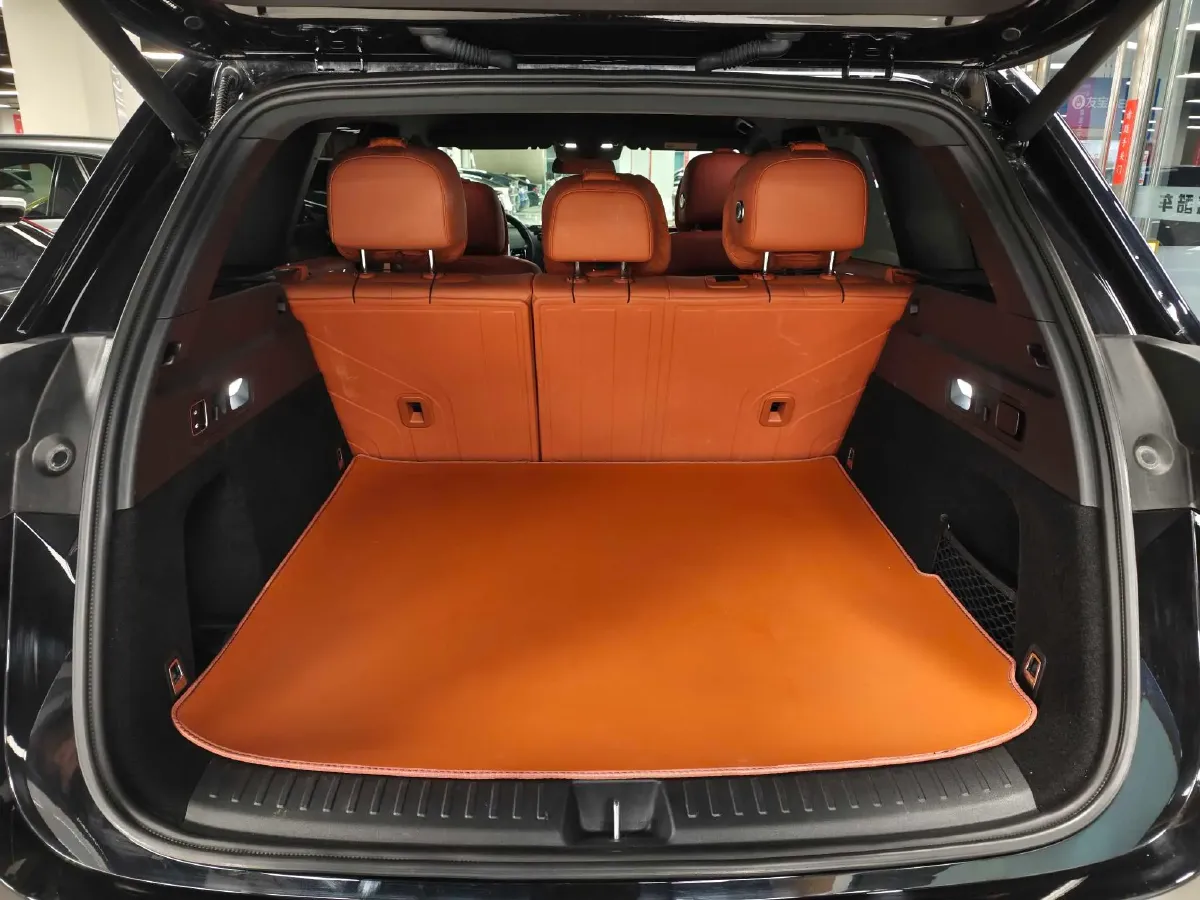 2024 Li L6 Range Extended 154HP L4 REEV 36.8KWH,autocango,china used car exporter,china ev exporter,chinese used car exporter,chinese used ev exporter