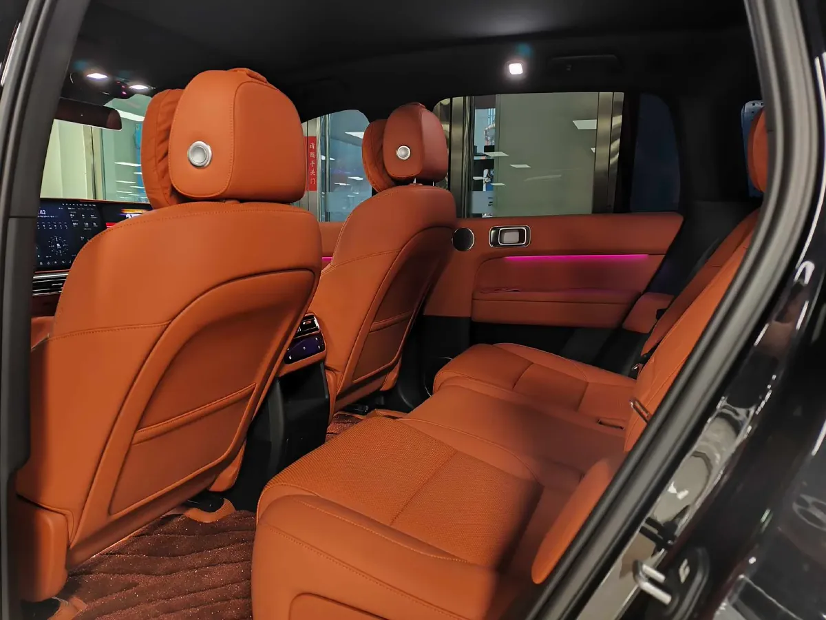 2024 Li L6 Range Extended 154HP L4 REEV 36.8KWH,autocango,china used car exporter,china ev exporter,chinese used car exporter,chinese used ev exporter