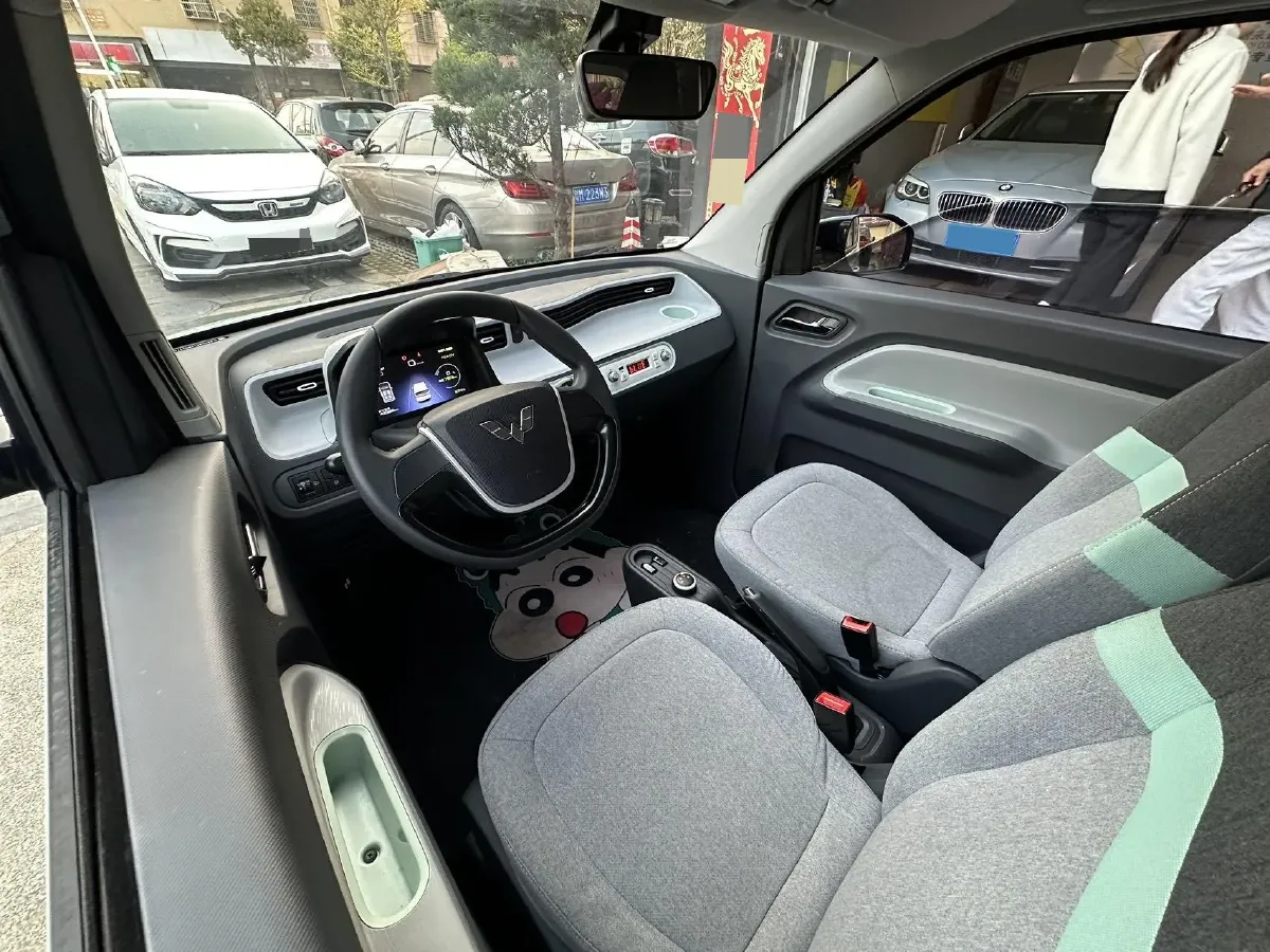 2022 WuLing HongGuang MINI EV BEV 13.9KWH,autocango,china used car exporter,china ev exporter,chinese used car exporter,chinese used ev exporter