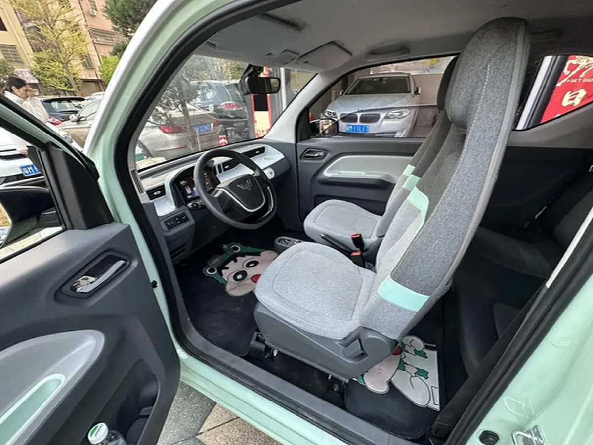 2022 WuLing HongGuang MINI EV BEV 13.9KWH,autocango,china used car exporter,china ev exporter,chinese used car exporter,chinese used ev exporter
