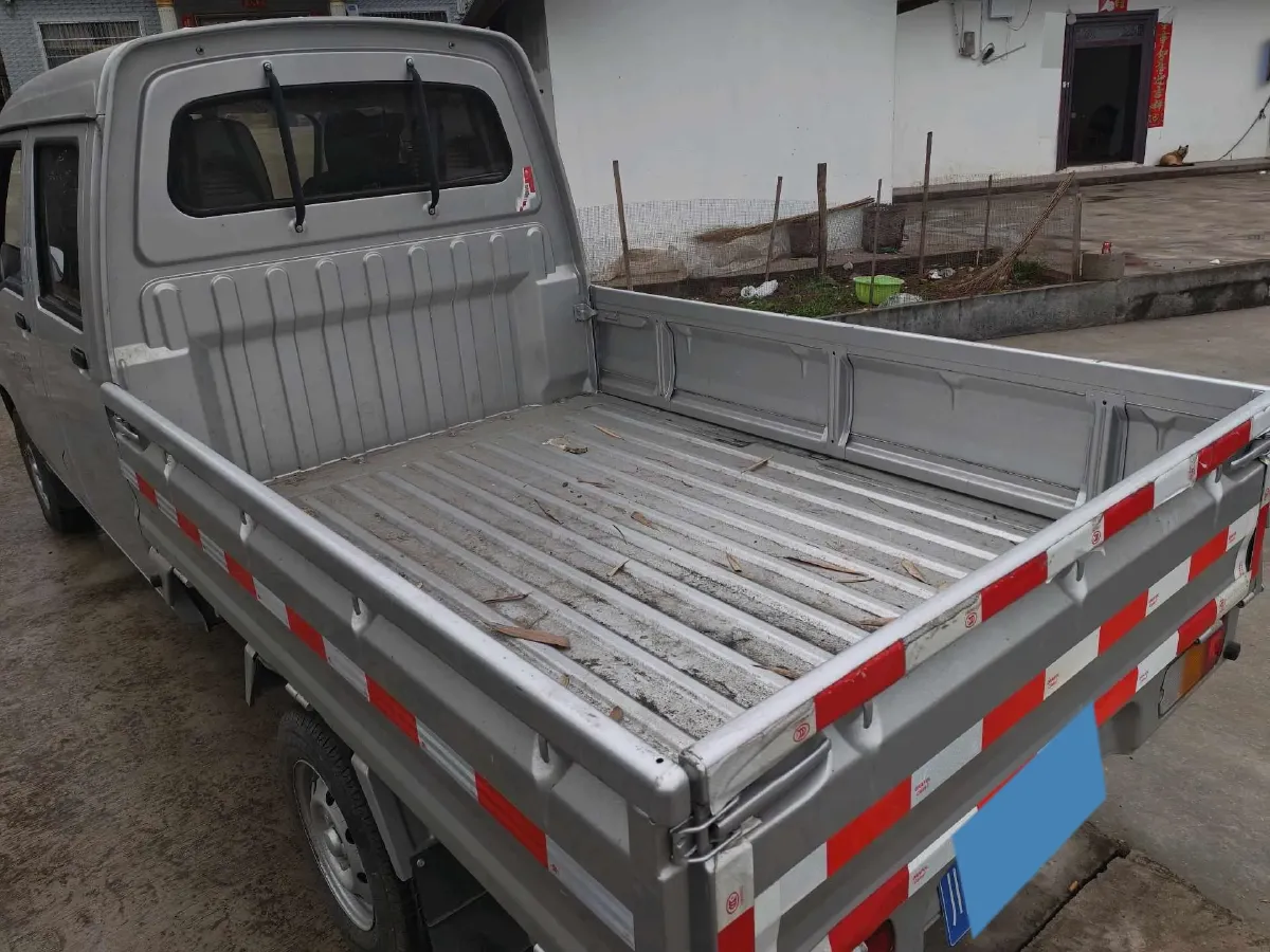 2023 WuLing ZhiGuang Mini Truck 1.5L 102HP L4 5MT,autocango,china used car exporter,china ev exporter,chinese used car exporter,chinese used ev exporter