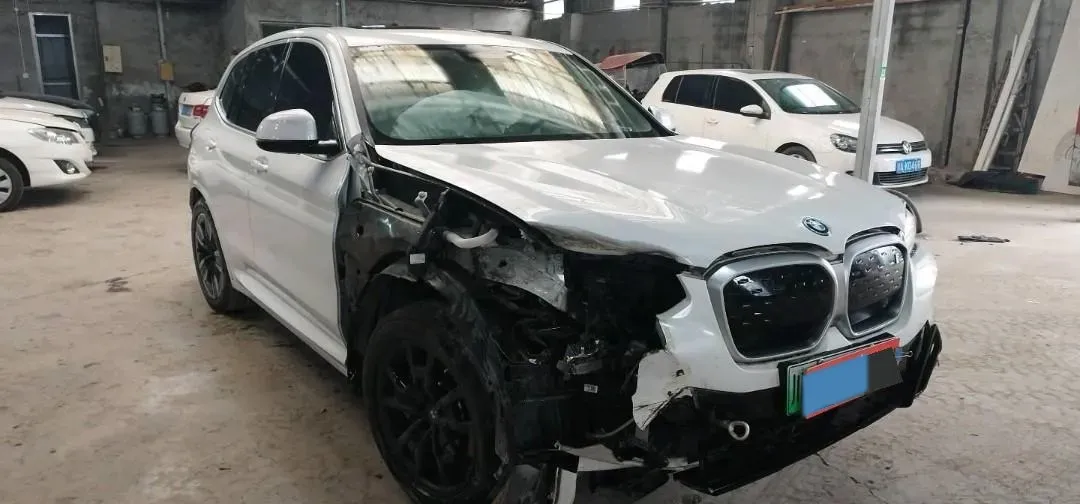 2024 BMW iX3 BEV 80KWH,autocango,china used car exporter,china ev exporter,chinese used car exporter,chinese used ev exporter