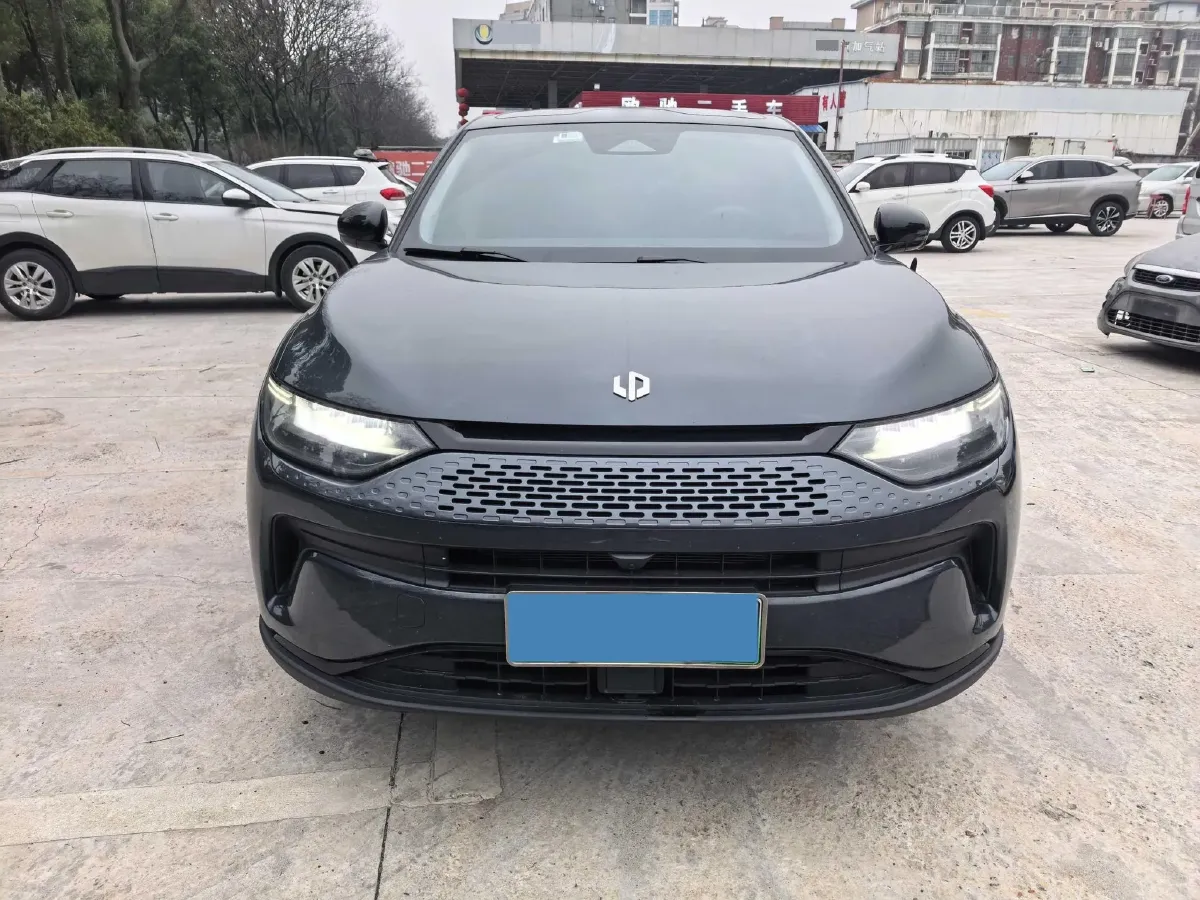 2023 Leapmotor C11 1.5L 95HP L4 REEV 43.74KWH,autocango,china used car exporter,china ev exporter,chinese used car exporter,chinese used ev exporter