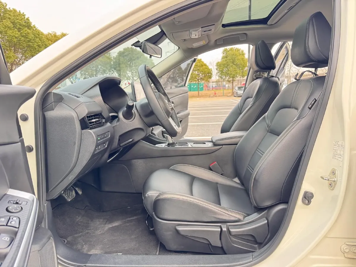 2022 Nissan Sylphy 1.6L 135HP L4 CVT,autocango,china used car exporter,china ev exporter,chinese used car exporter,chinese used ev exporter