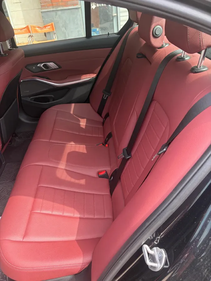 2021 BMW 3 Series 2.0T 184HP L4 8AT,autocango,china used car exporter,china ev exporter,chinese used car exporter,chinese used ev exporter