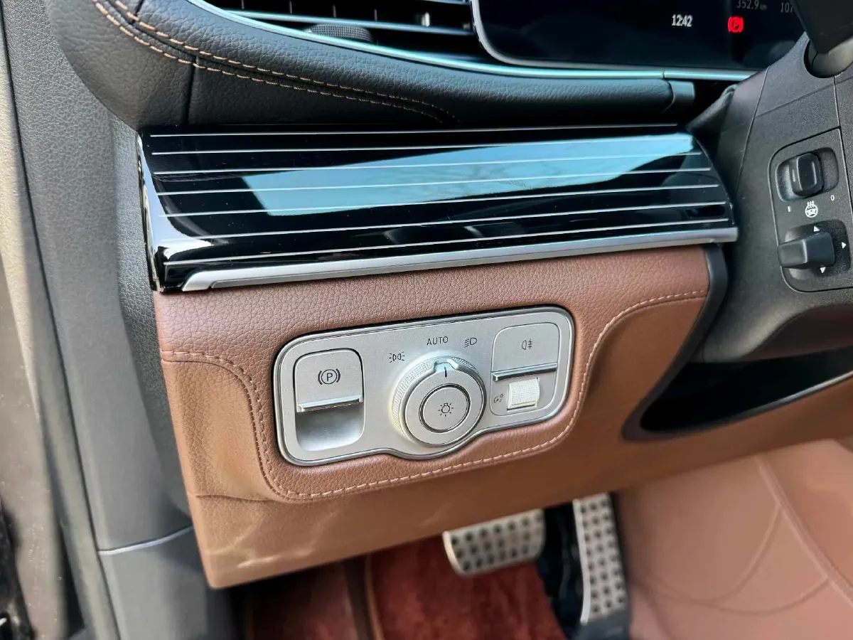 2024 Mercedes-Benz GLS Class 2.5T 313HP L6 9AT,autocango,china used car exporter,china ev exporter,chinese used car exporter,chinese used ev exporter