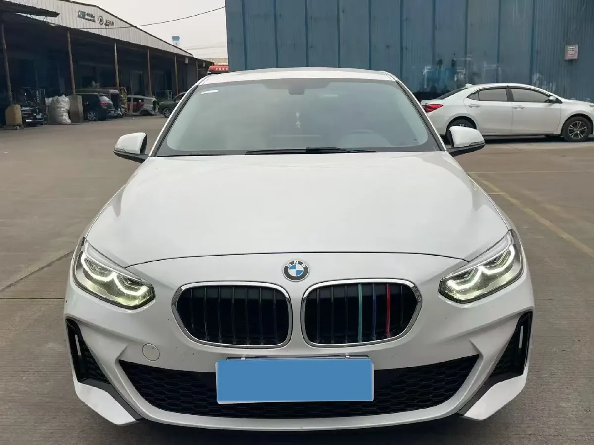 2023 BMW 1 Series 1.5T 136HP L3 7DCT,autocango,china used car exporter,china ev exporter,chinese used car exporter,chinese used ev exporter