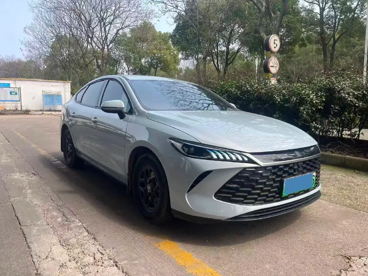 2025 BYD Qin Plus 1.5L 101HP L4 E-CVT PHEV 7.68KWH,autocango,china used car exporter,china ev exporter,chinese used car exporter,chinese used ev exporter