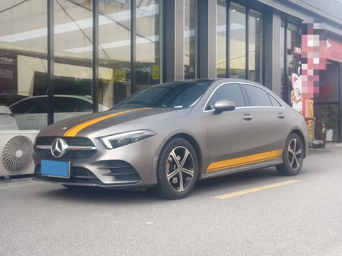 2022 Mercedes-Benz A Class 1.3T 163HP L4 7DCT,autocango,china used car exporter,china ev exporter,chinese used car exporter,chinese used ev exporter