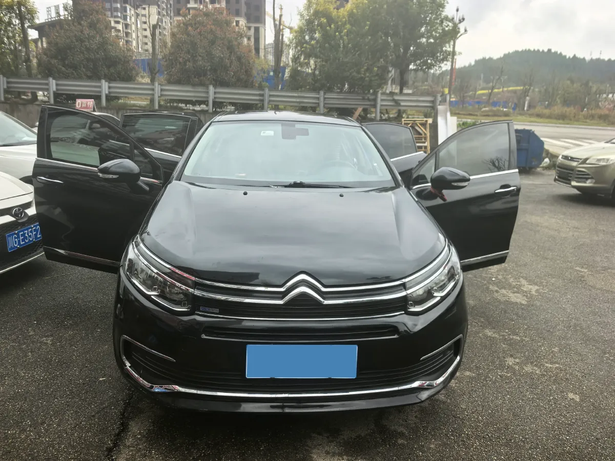 2017 Citroen C5 1.6T 167HP L4 6AT,autocango,china used car exporter,china ev exporter,chinese used car exporter,chinese used ev exporter