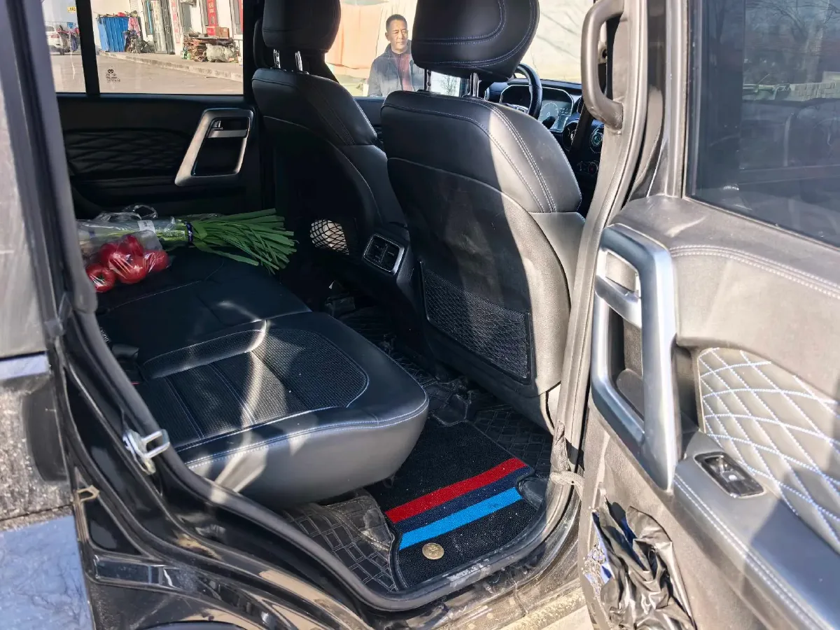 2019 Beijing BJ40 2.3T 231HP L4 6AT,autocango,china used car exporter,china ev exporter,chinese used car exporter,chinese used ev exporter