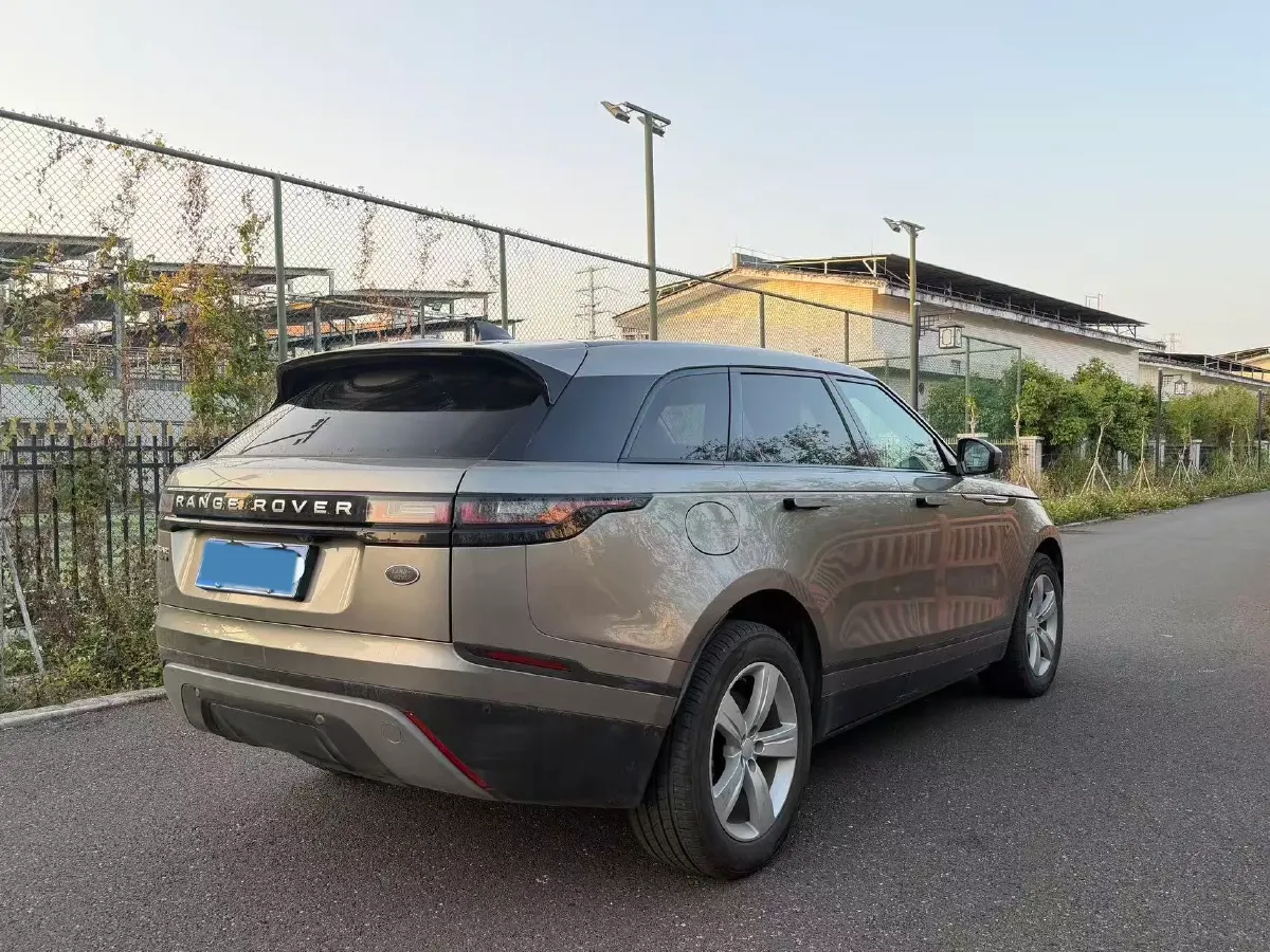 2018 Land Rover Range Rover Velar 2.0T 300HP L4 8AT,autocango,china used car exporter,china ev exporter,chinese used car exporter,chinese used ev exporter