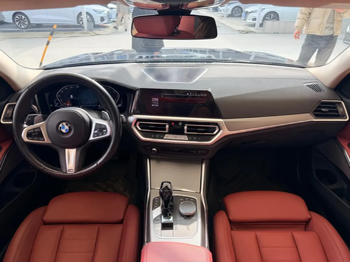 2021 BMW 3 Series 2.0T 184HP L4 8AT,autocango,china used car exporter,china ev exporter,chinese used car exporter,chinese used ev exporter