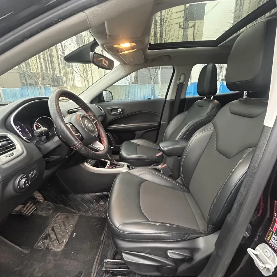 2017 Jeep Compass 1.4T 165HP L4 7DCT,autocango,china used car exporter,china ev exporter,chinese used car exporter,chinese used ev exporter